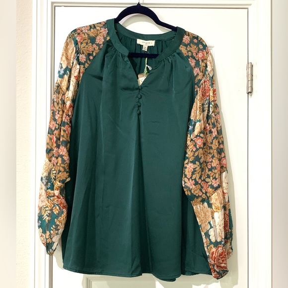 UMGEE Satin and Lurex Floral Mix Print Long Sleeve Top - Picture 1 of 8